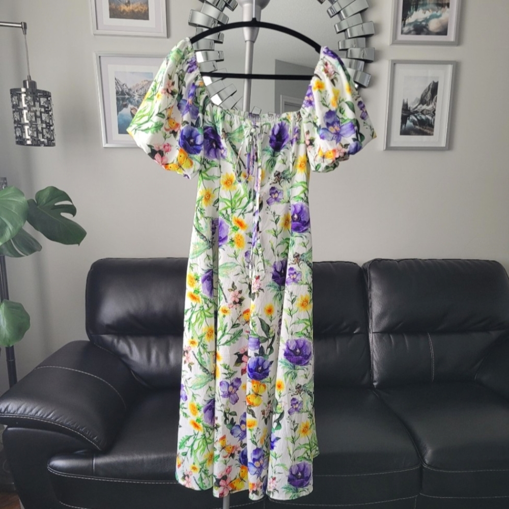 Floral Puff Sleeves Midi Length Dress